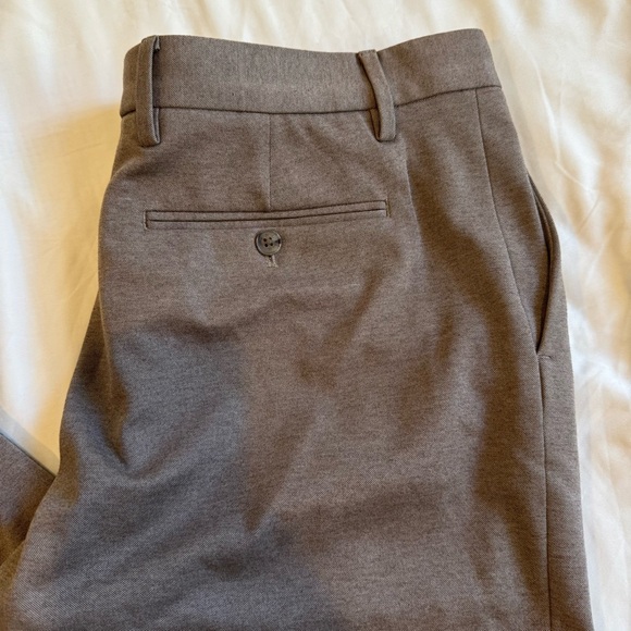 Banana Republic Tailored Fit Knit Trousers - Picture 2 of 11